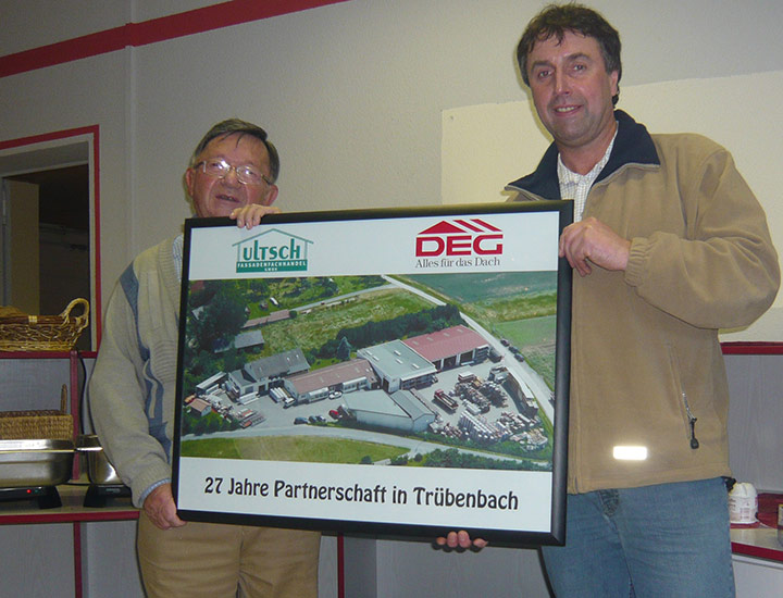 Ultsch Fassadenfachhandel GmbH und der Dachdeckereinkauf DEG feiern 27 Jahre Partnerschaft