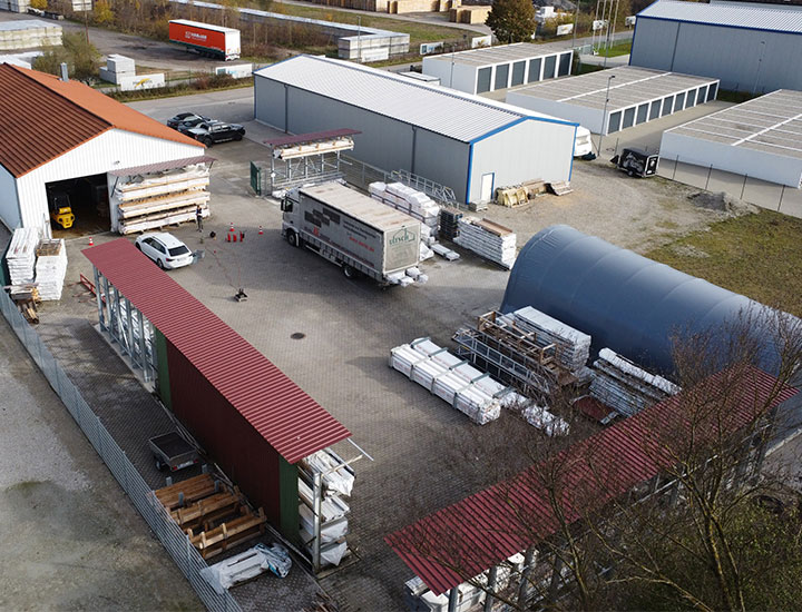 Außenlager nach der Erweiterung in der Niederlassung Kirchdorf am Inn