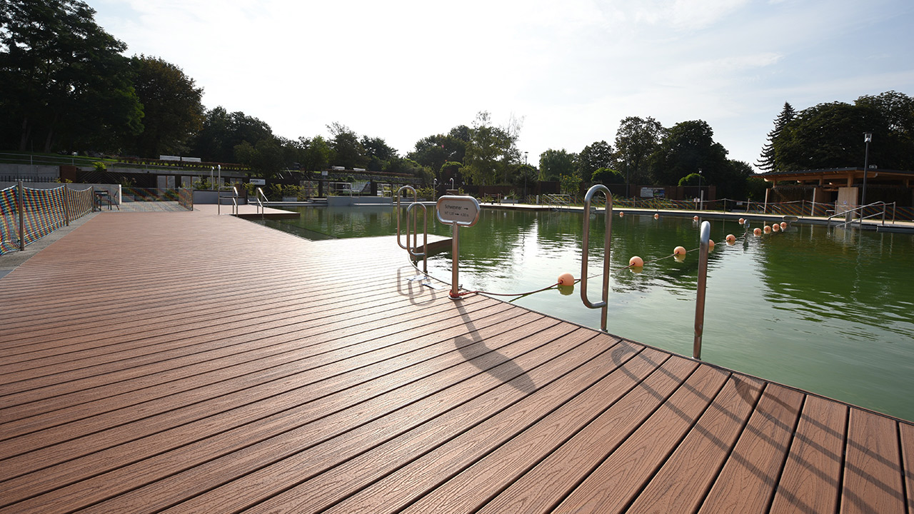 Terrassendielen für den privaten und kommerziellen Einsatz